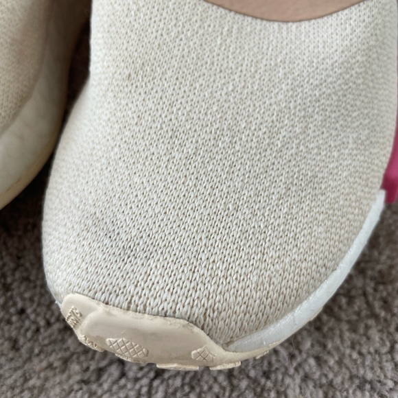 Adidas - Picture 4 of 5